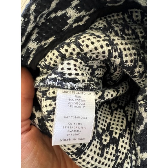 Trina Turk Women's Shorts Black White Patterned Size 14 Woven Textured - Picture 6 of 6